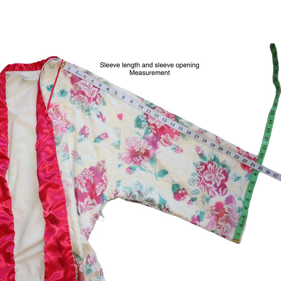 Vintage Natori Floral Robe Size Medium - Picture 7 of 10